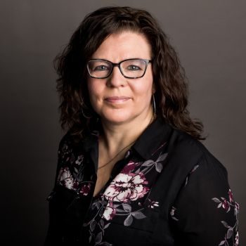 headshot of Shauna Philip, Registered Psychologist at Onward Wellness Red Deer